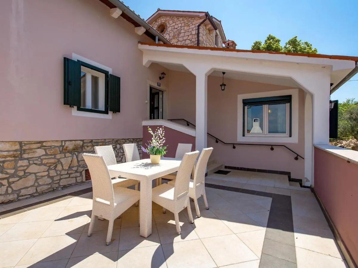 Apartment Rustica - Lbn303 By Interhome Krsan
