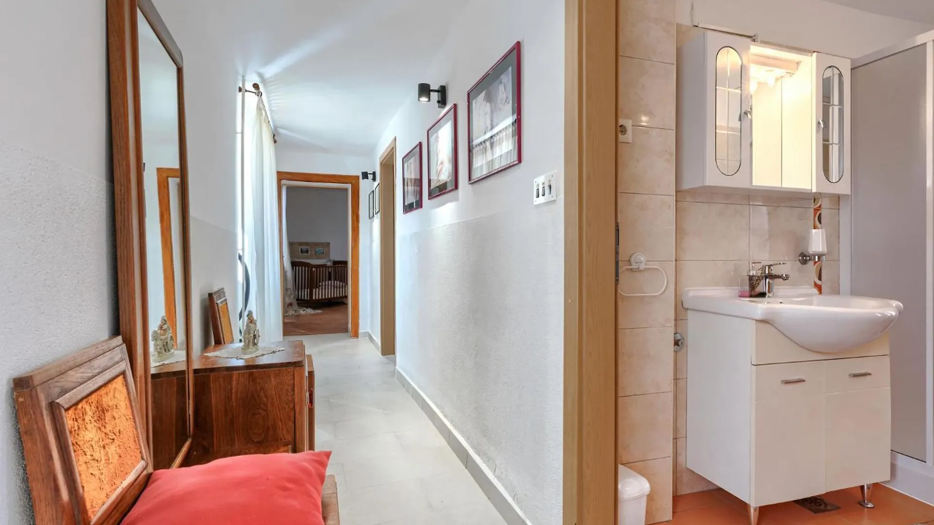 Apartment Rustica - Lbn303 By Interhome Krsan 0*,